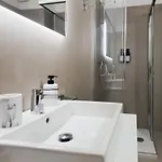 Modern Loft, Design & Comfort דירה