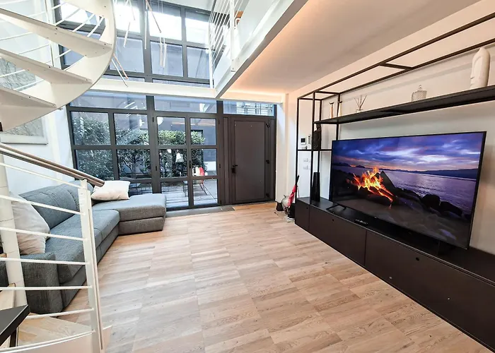 Modern Loft, Design & Comfort *