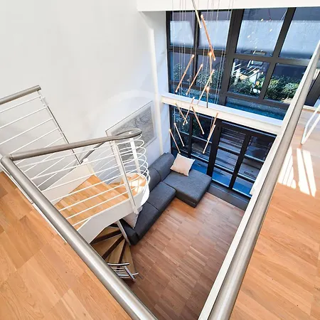 Apartman Modern Loft, Design & Comfort *
